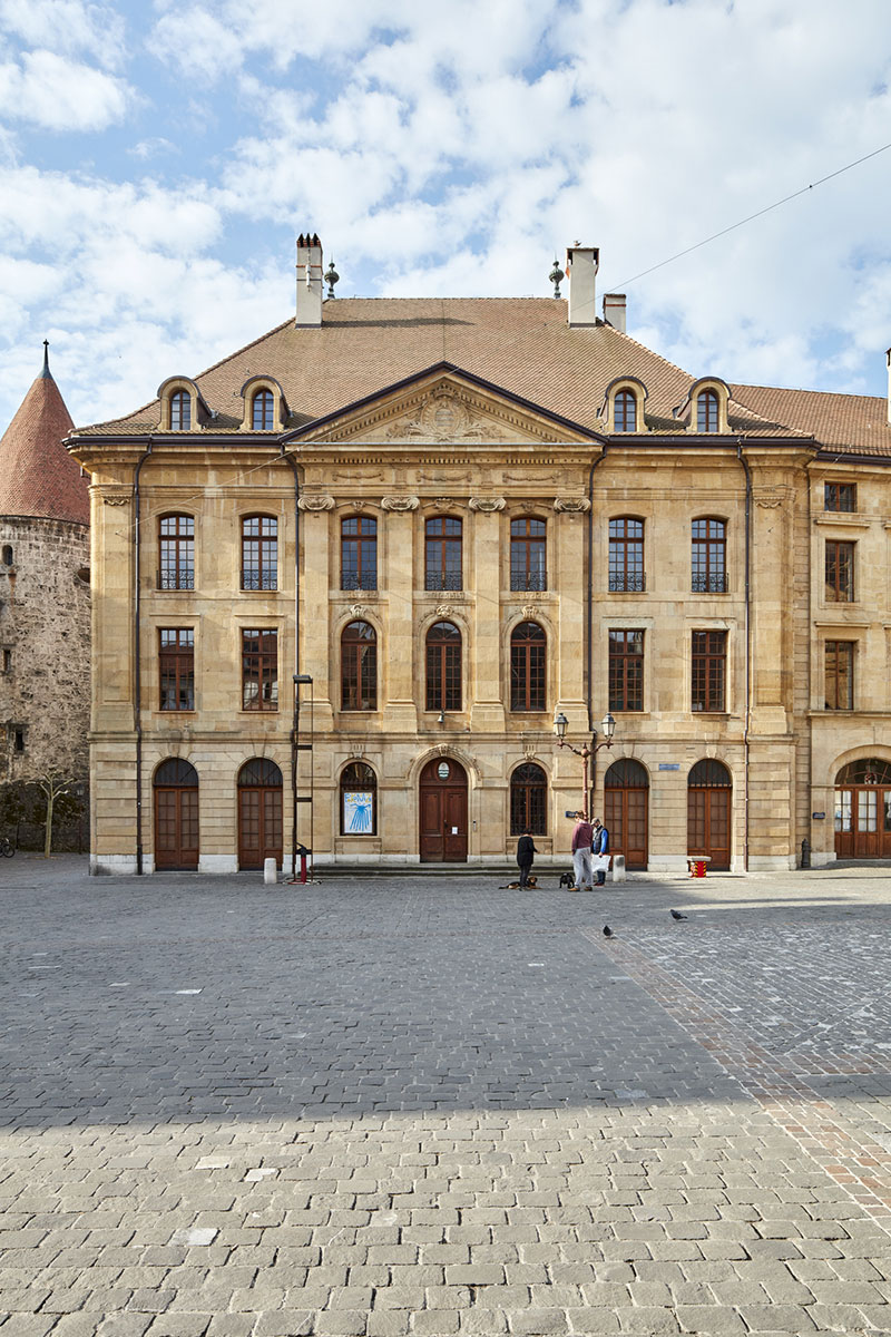 3 HOTEL DE VILLE, PLACE PESTALOZZI